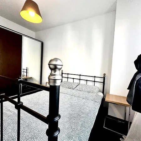 Appartement Welcoming In Victoriei Boekarest