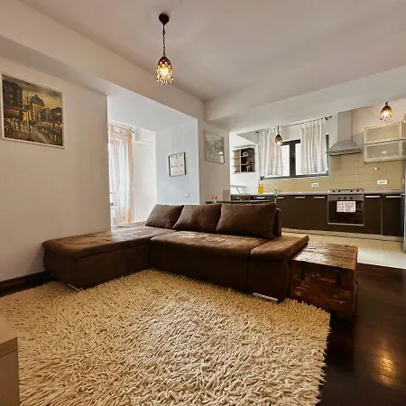 Welcoming In Victoriei Apartment Bucharest