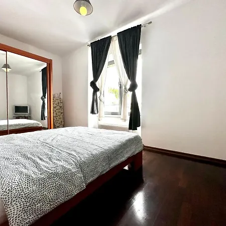 Apartment Welcoming In Victoriei Bucharest